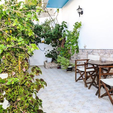 Hotel Karpathos Buitenkant foto