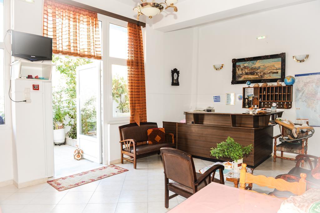 Hotel Karpathos Buitenkant foto